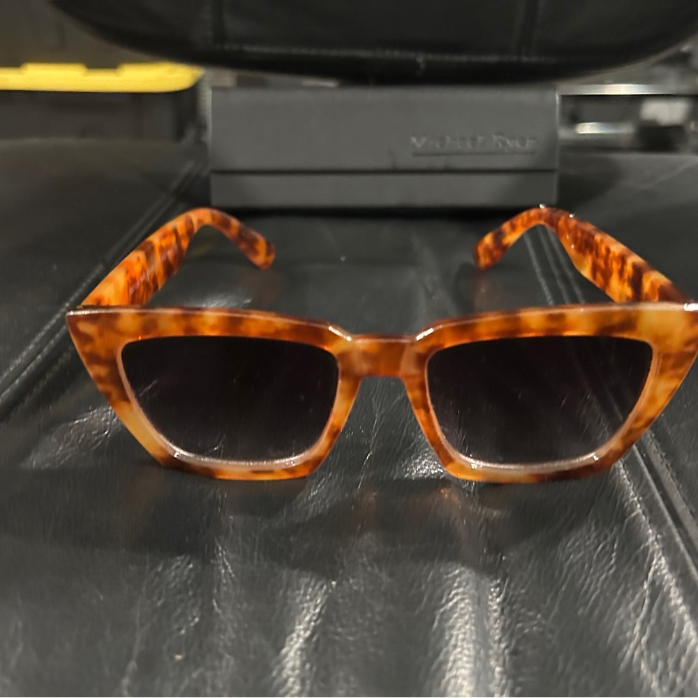 Tortoise Shell Square Sunglasses - image 3